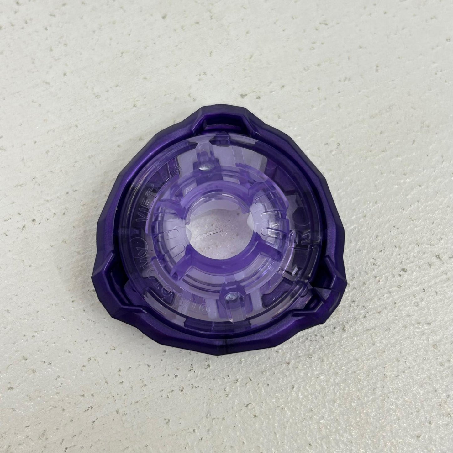 おもちゃ・玩具 シャークエッジ3-60LF ベイブレードX BEYBLADE X シャークエッジ3-60LF【イオン広店】