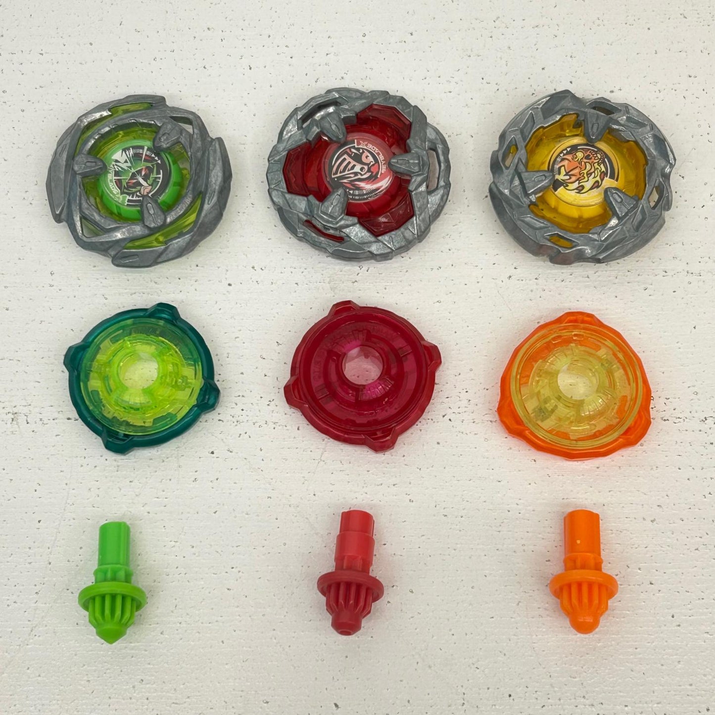 おもちゃ・玩具 BX-08 3on3デッキセット ベイブレードX BEYBLADE X BX-08 3on3デッキセット【イオン広店】