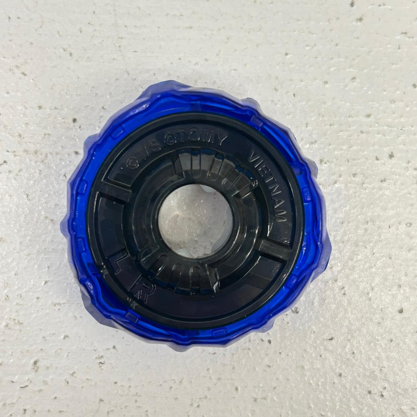 おもちゃ・玩具 UX-11 スターター インパクトドレイク9-60LR ベイブレードX BEYBLADE X インパクトドレイク9-60LR【イオン広店】