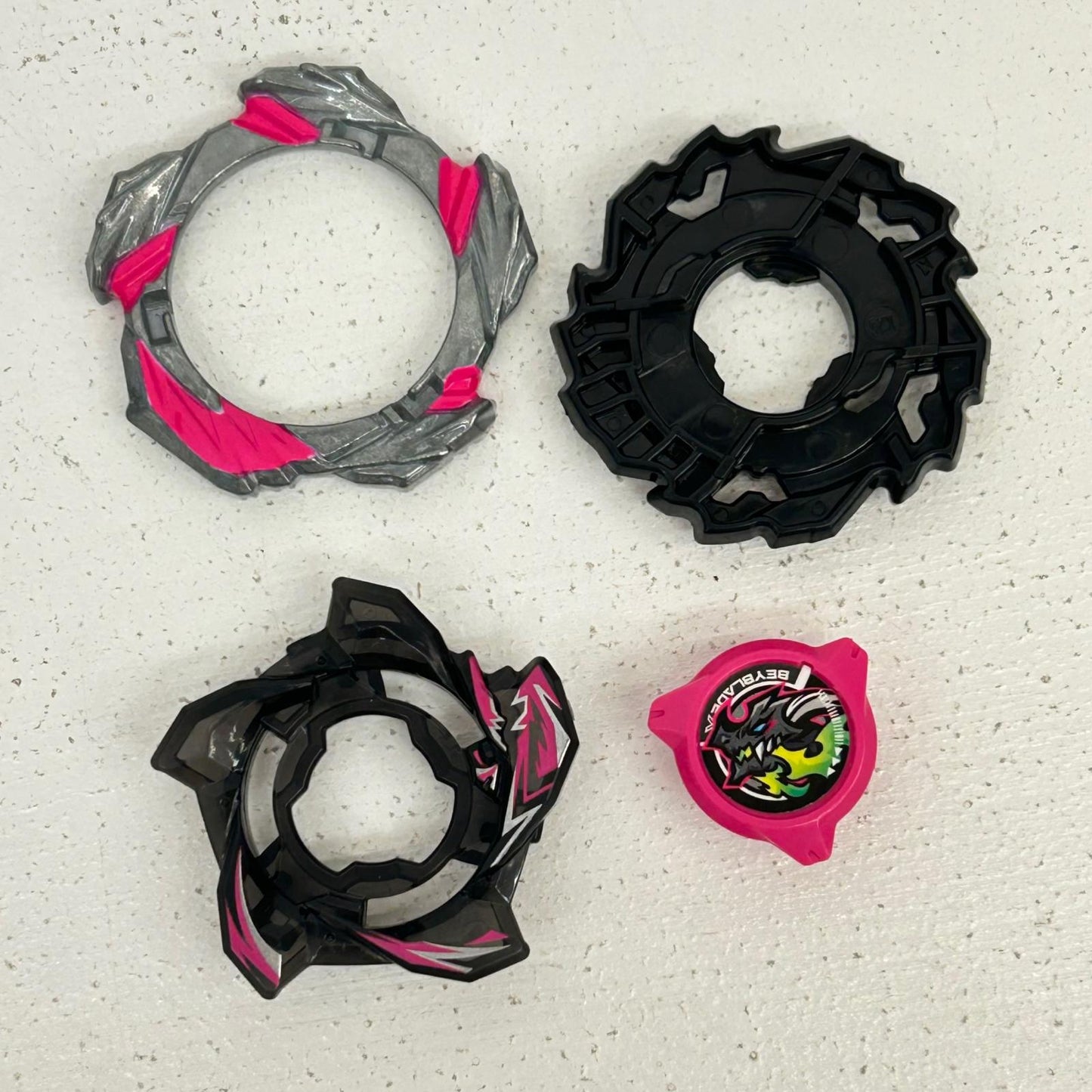 おもちゃ・玩具 バハムートブリッツBK1-50I ベイブレードX BEYBLADE X バハムートブリッツBK1-50I 【イオン広店】