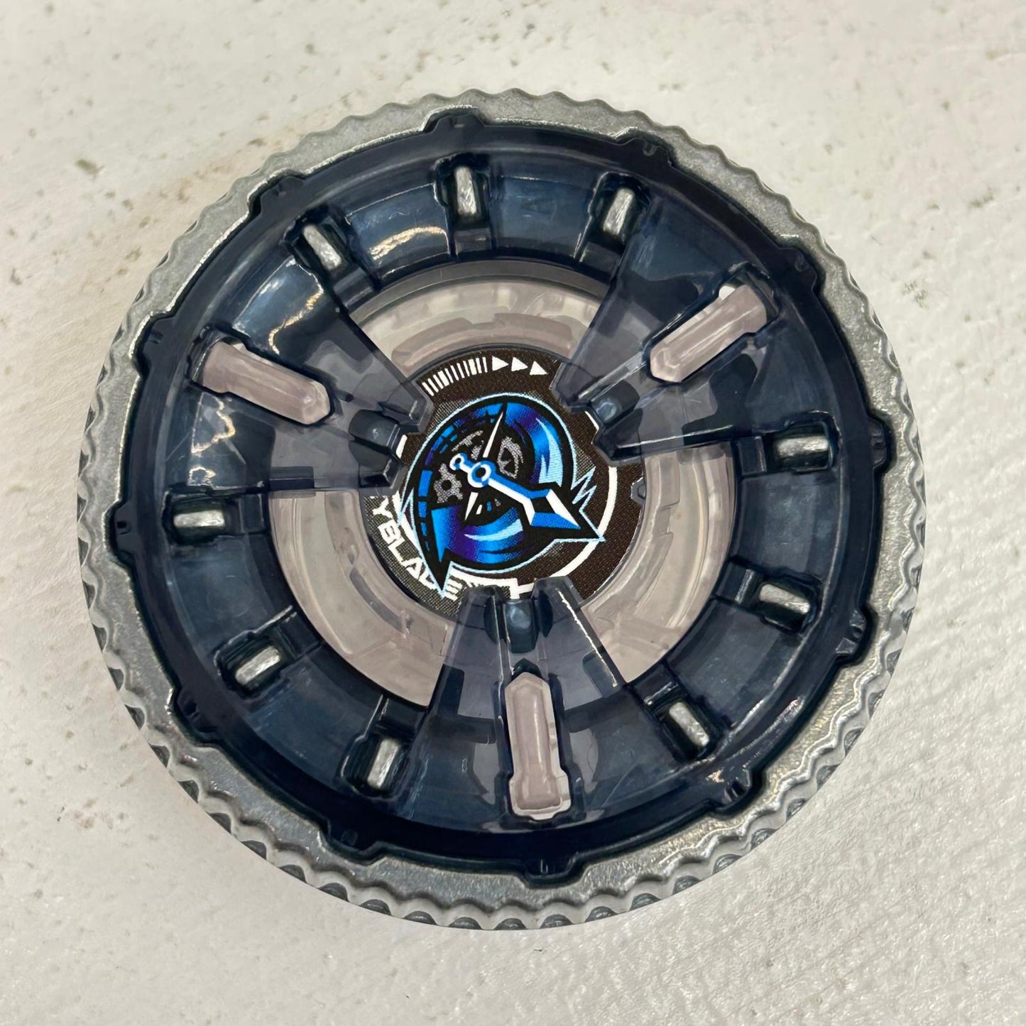 おもちゃ・玩具 クロックミラージュ9-65B ブラック ベイブレードX BEYBLADE X クロックミラージュ9-65B ブラック【イオン広店】