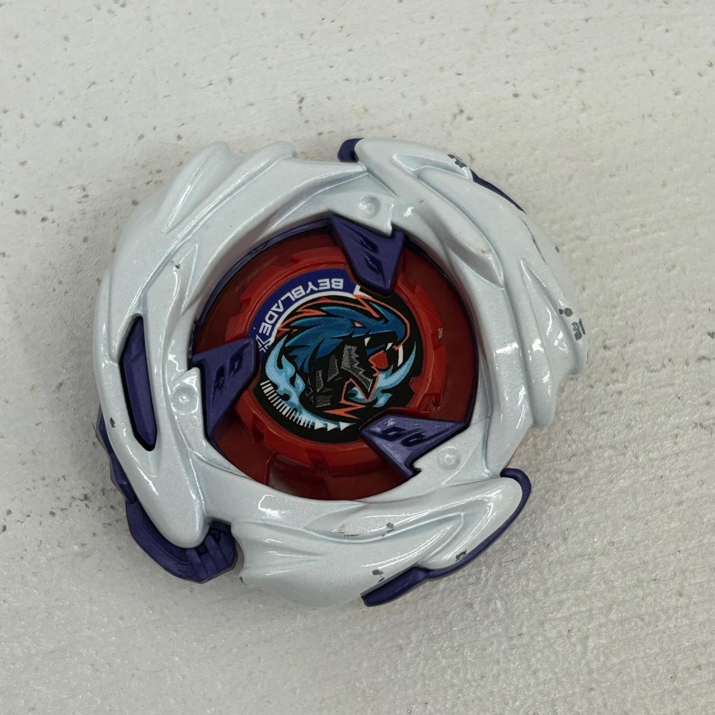おもちゃ・玩具 メテオドラグーン3-70J メタルコート：ホワイト ベイブレードX BEYBLADE X　2 メテオドラグーン3-70J【イオン広店】