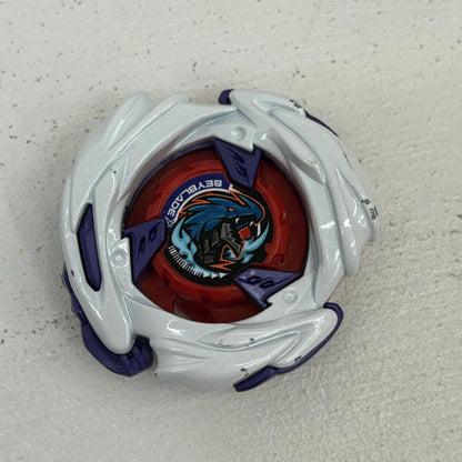 おもちゃ・玩具 メテオドラグーン3-70J メタルコート：ホワイト ベイブレードX BEYBLADE X　2 メテオドラグーン3-70J【イオン広店】