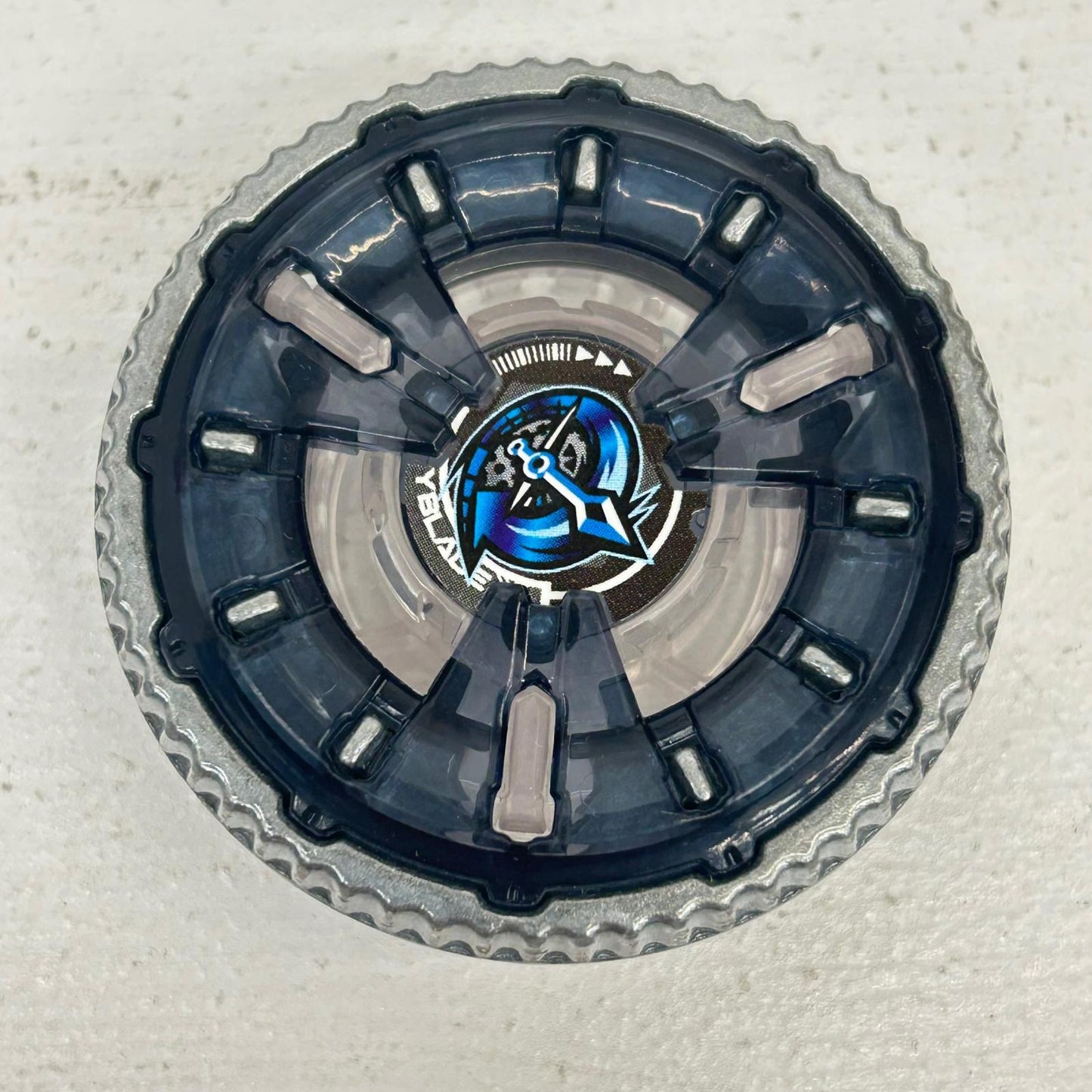 おもちゃ・玩具 クロックミラージュ9-65B ブラック ベイブレードX BEYBLADE X クロックミラージュ9-65B【イオン広店】