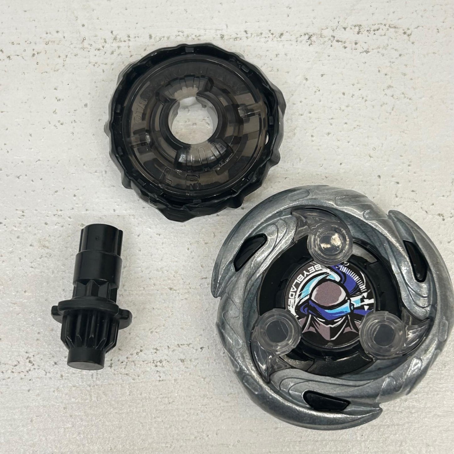 おもちゃ・玩具 シノビシャドウ9-60LF ベイブレードX BEYBLADE X　2 シノビシャドウ9-60LF【イオン広店】