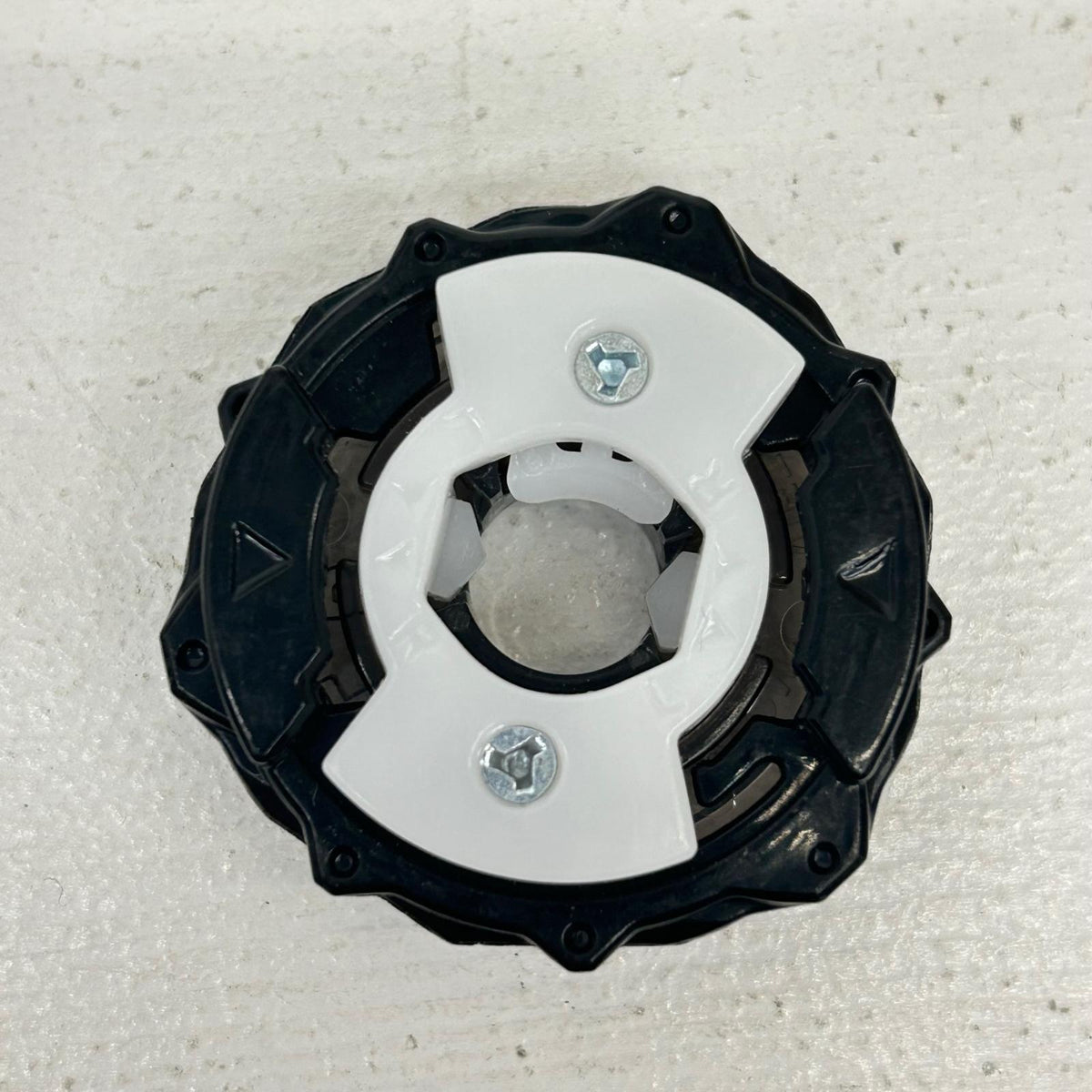 おもちゃ・玩具 シノビシャドウ9-60LF ベイブレードX BEYBLADE X　2 シノビシャドウ9-60LF【イオン広店】