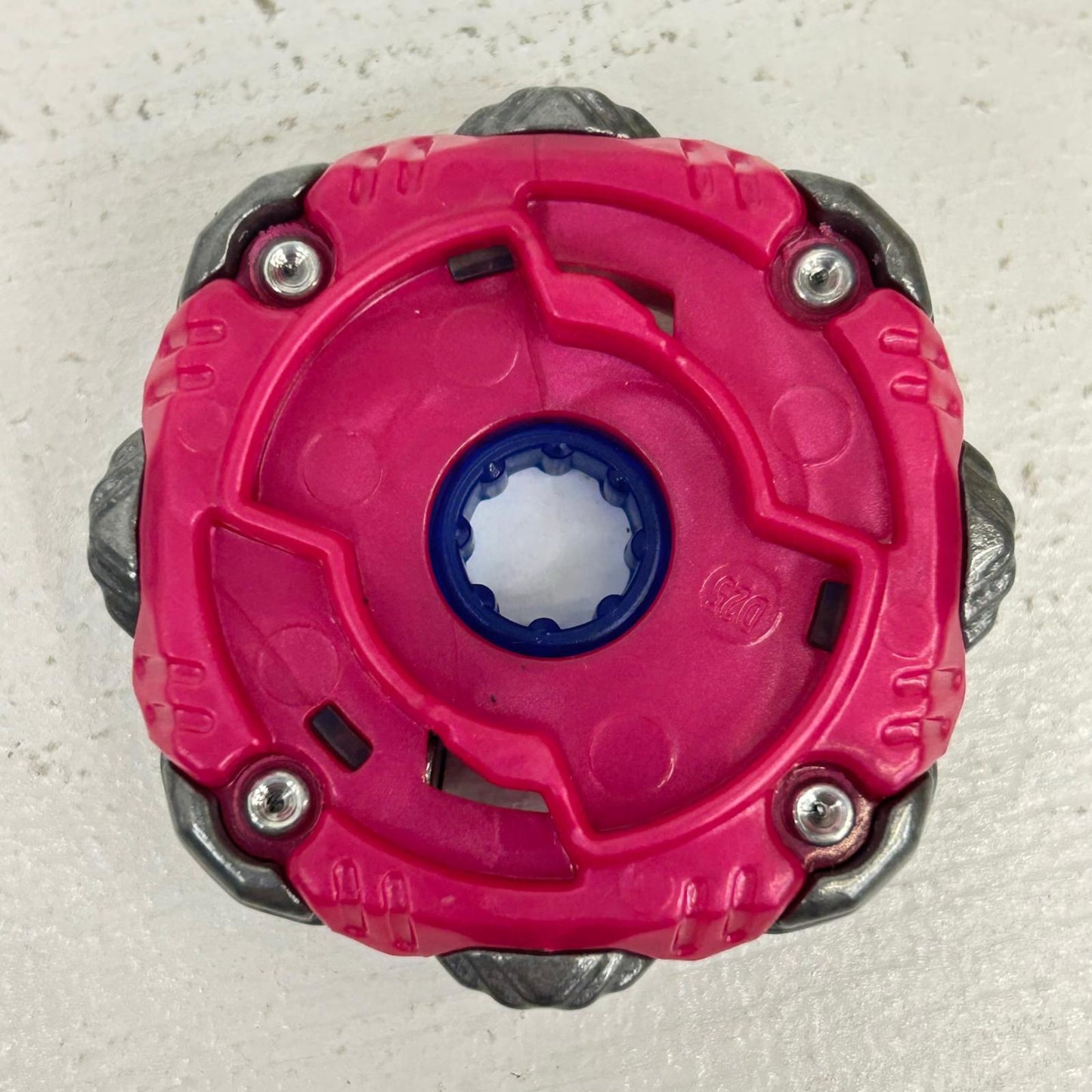 おもちゃ・玩具 ブラックシェル7-70WB ベイブレードX BEYBLADE X　1 ブラックシェル7-70WB 【イオン広店】