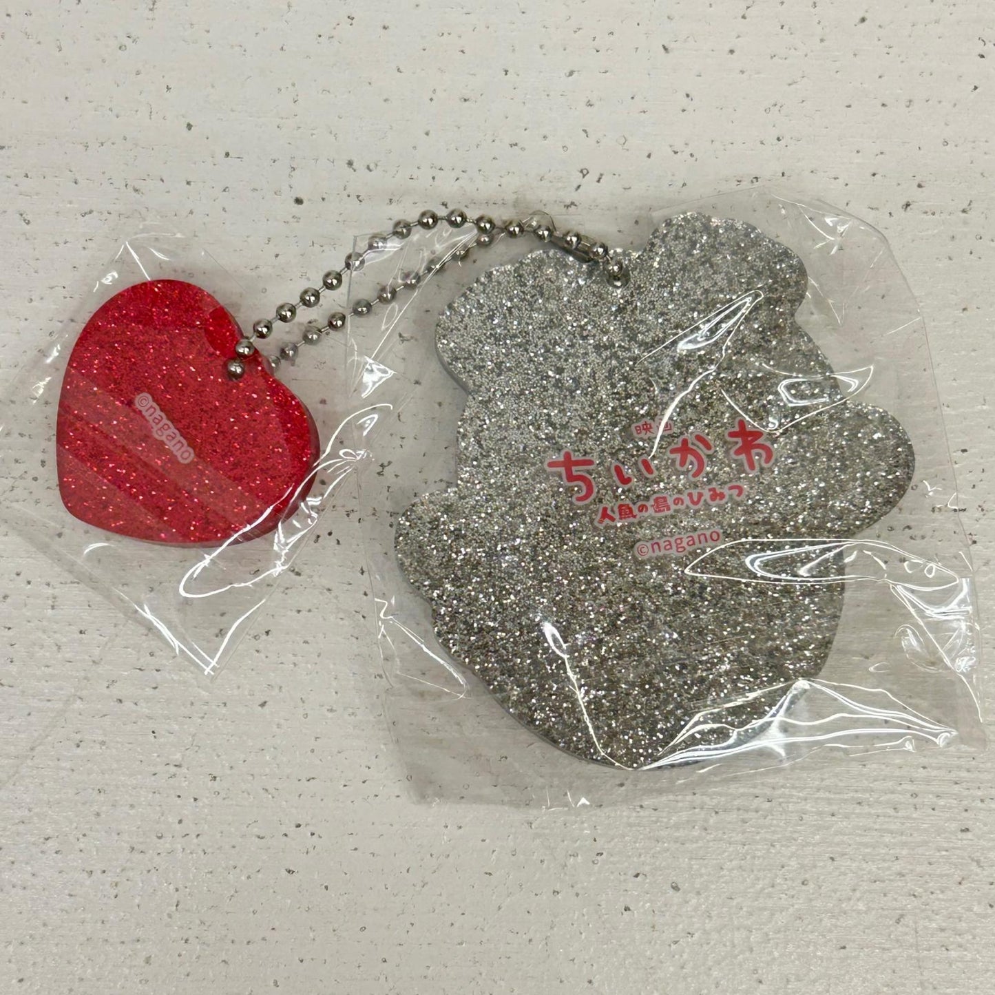 その他ホビー セイレーン 人魚 ラメアクリルキーホルダー 映画 ちいかわ 人魚の島のひみつ セイレーン 人魚 【イオン広店】