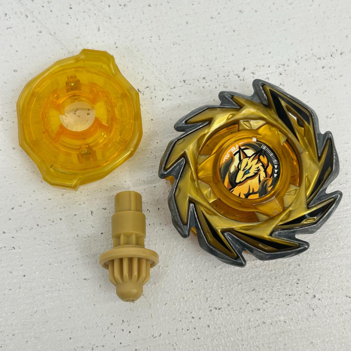 おもちゃ・玩具 フォックスブラッシュJ2-60U ベイブレードX BEYBLADE X フォックスブラッシュJ2-60U【イオン広店】