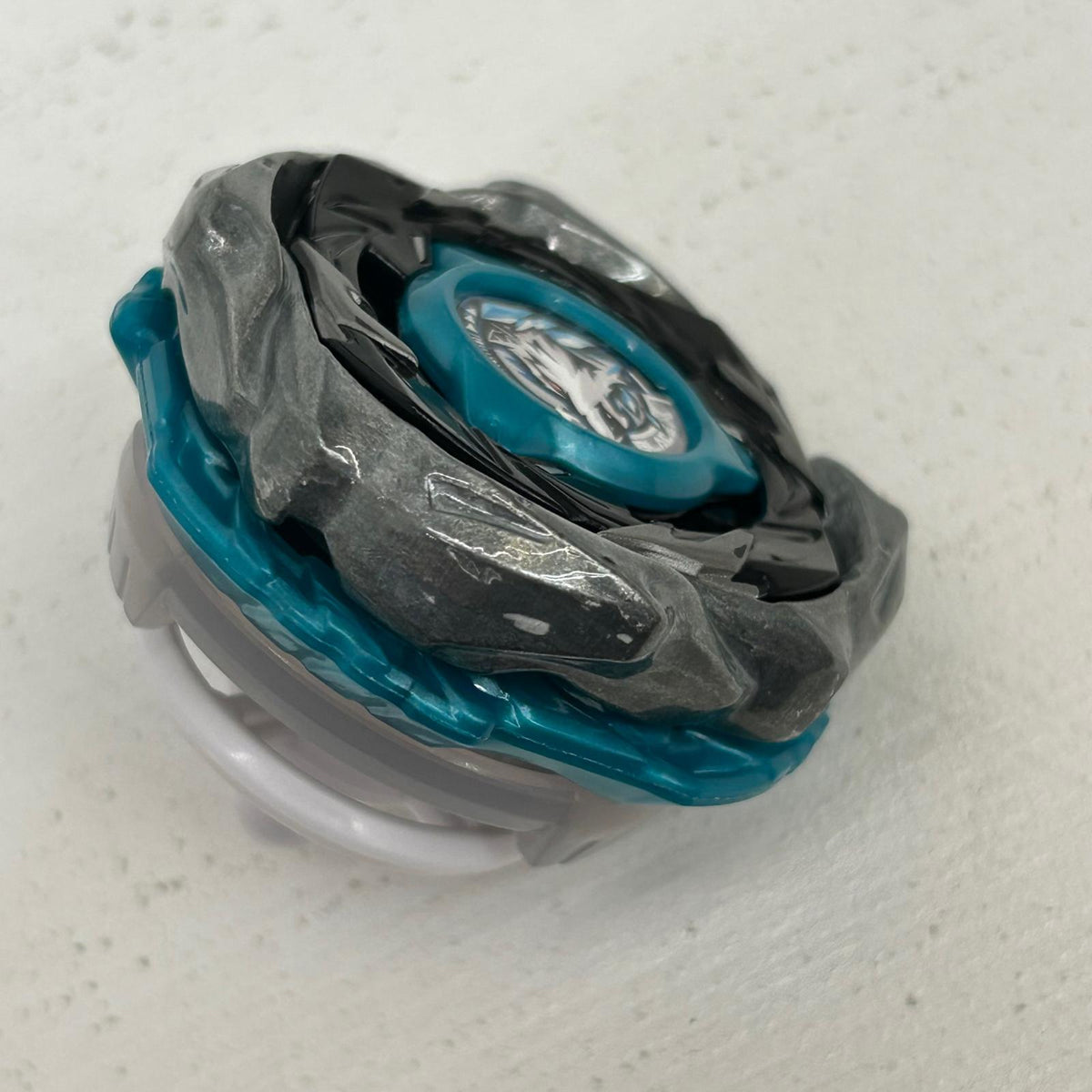 おもちゃ・玩具 ウルフハントF0-60DB ベイブレードX BEYBLADE X ウルフハントF0-60DB【イオン広店】