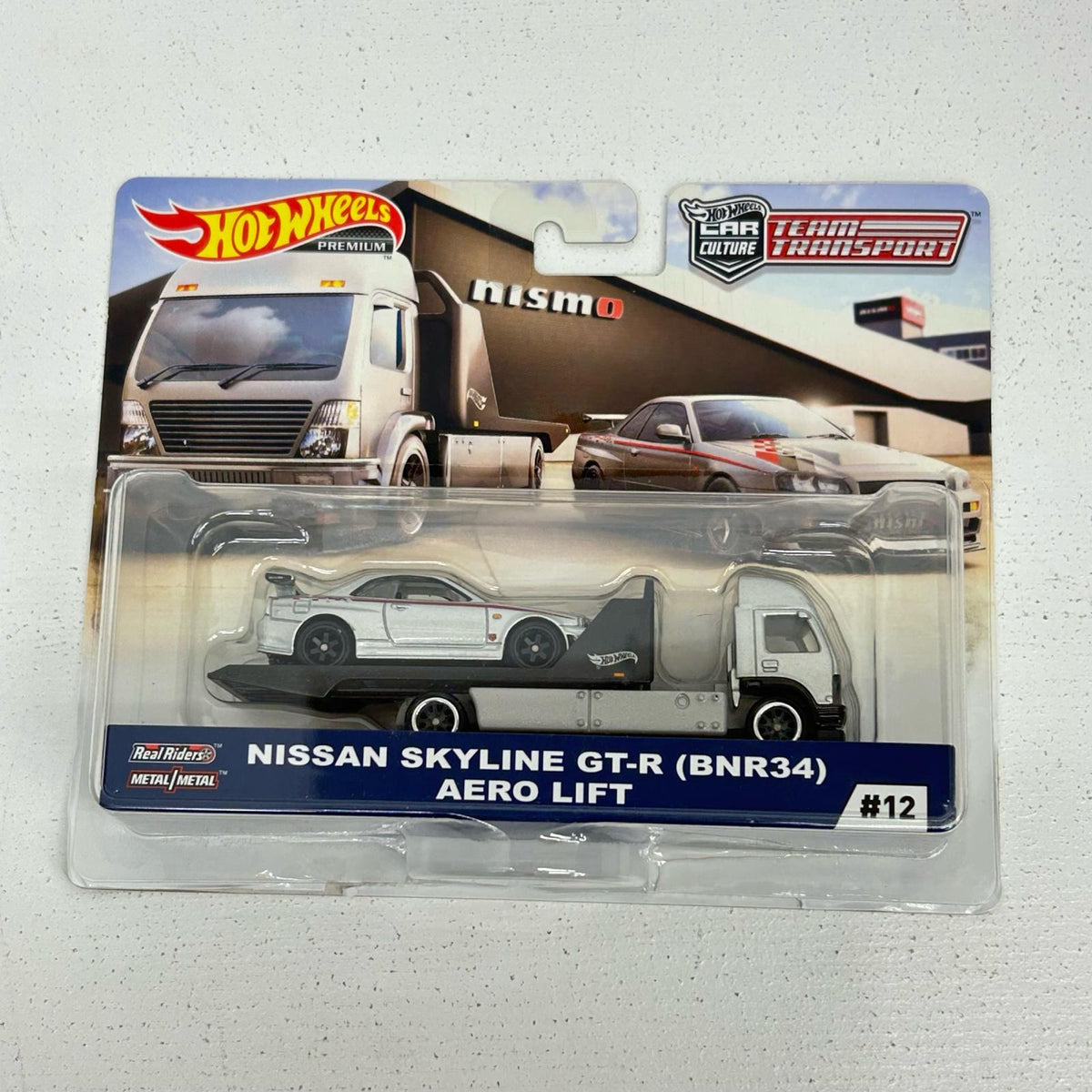 おもちゃ・玩具 1/64 AERO LIFT ＆ NISSAN SKYLINE GT-R BNR34 Hot Wheels TEAM TRANSPORT AERO LIFT ＆ NISSAN SKYLINE GT-R BNR34【イオン広店】