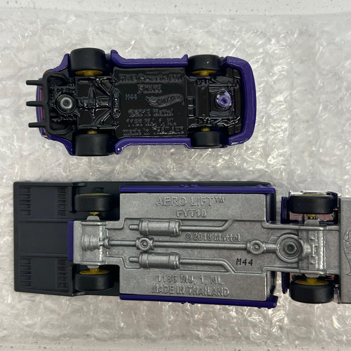 おもちゃ・玩具 1/64 AERO LIFT RWB PORSCHE 930 Hot Wheels TEAM TRANSPORT AERO LIFT RWB PORSCHE 930【イオン広店】