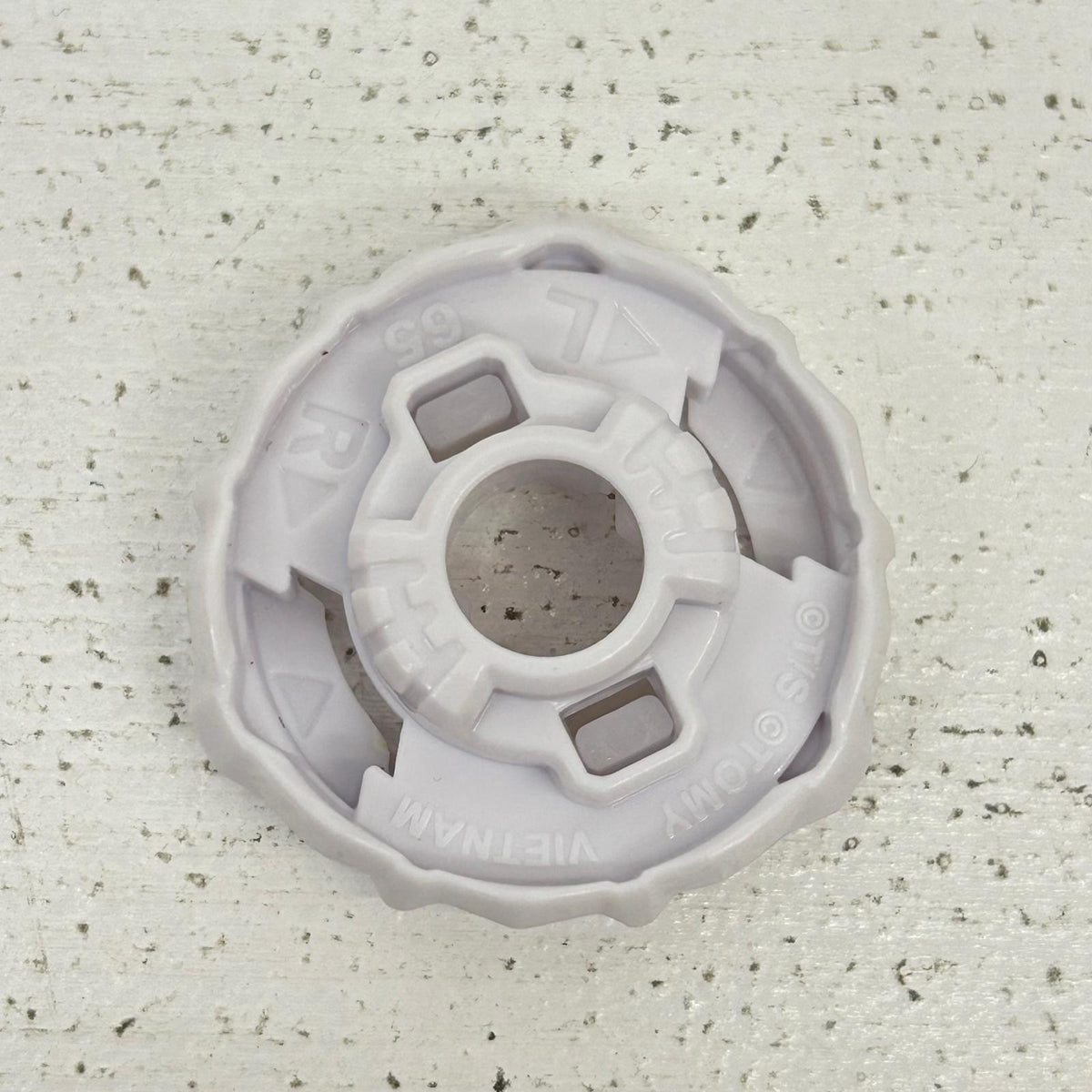 おもちゃ・玩具 クロックミラージュ9-65B パープル ベイブレードX BEYBLADE X クロックミラージュ9-65B 【イオン広店】