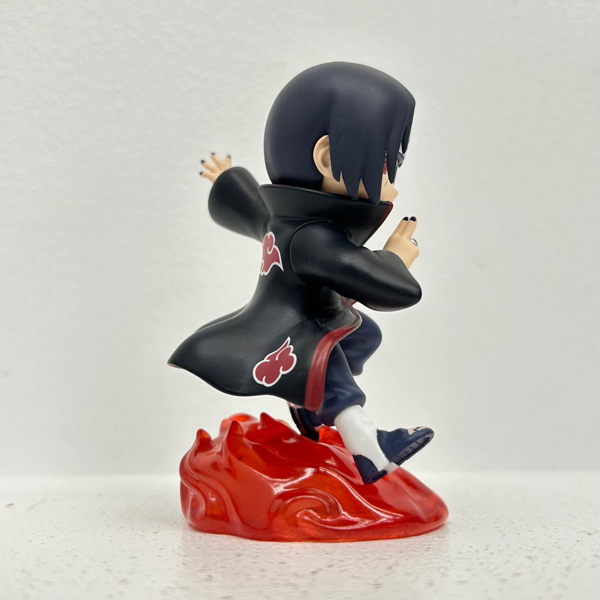フィギュア うちはイタチ POP MART NARUTO ナルト 忍界大戦シリーズ うちはイタチ【フィギュア】【イオン広店】