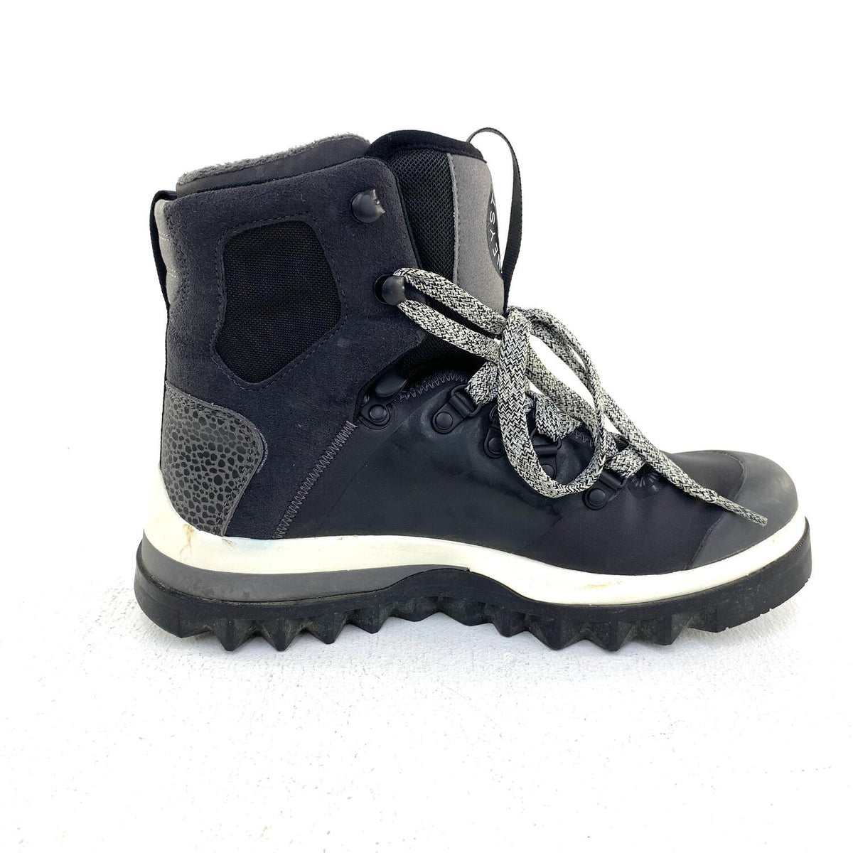 その他靴 【★加古川物流】中古 FW6358　adidas by Stella McCartney　アディダス バイ ステラ マッカートニー　Eulampis Boot ユーランピス ブーツ　24.5cm：【128】【128】【加古川物流】