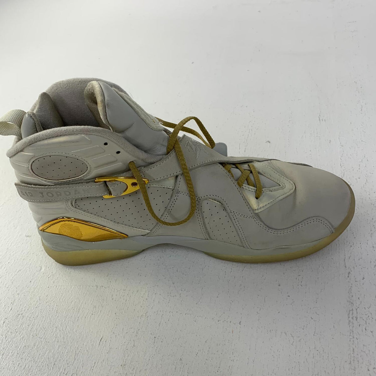 その他靴 【★加古川物流】中古 833821-030　ナイキ　エアジョーダン　8　シャンパン　28.5CM Air Jordan 8 Retro "Champagne"　2016年製°°【126】【126】【加古川物流】