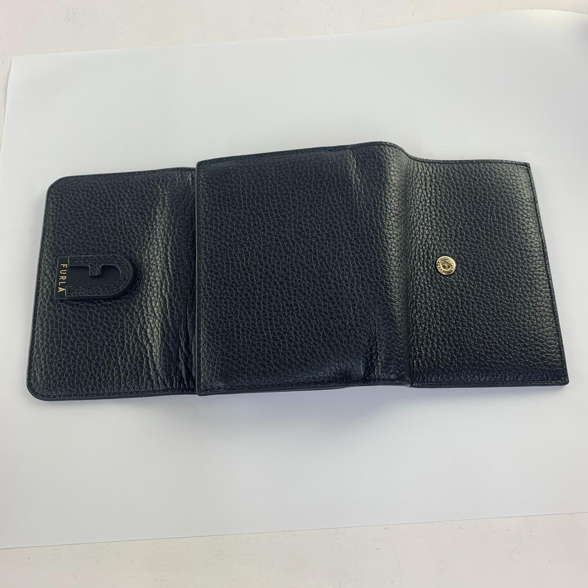 その他ファッション雑貨 【★加古川物流】中古 フルラ　FURLA ダフネ　三つ折り財布　状態良好 .,【124】【加古川物流】