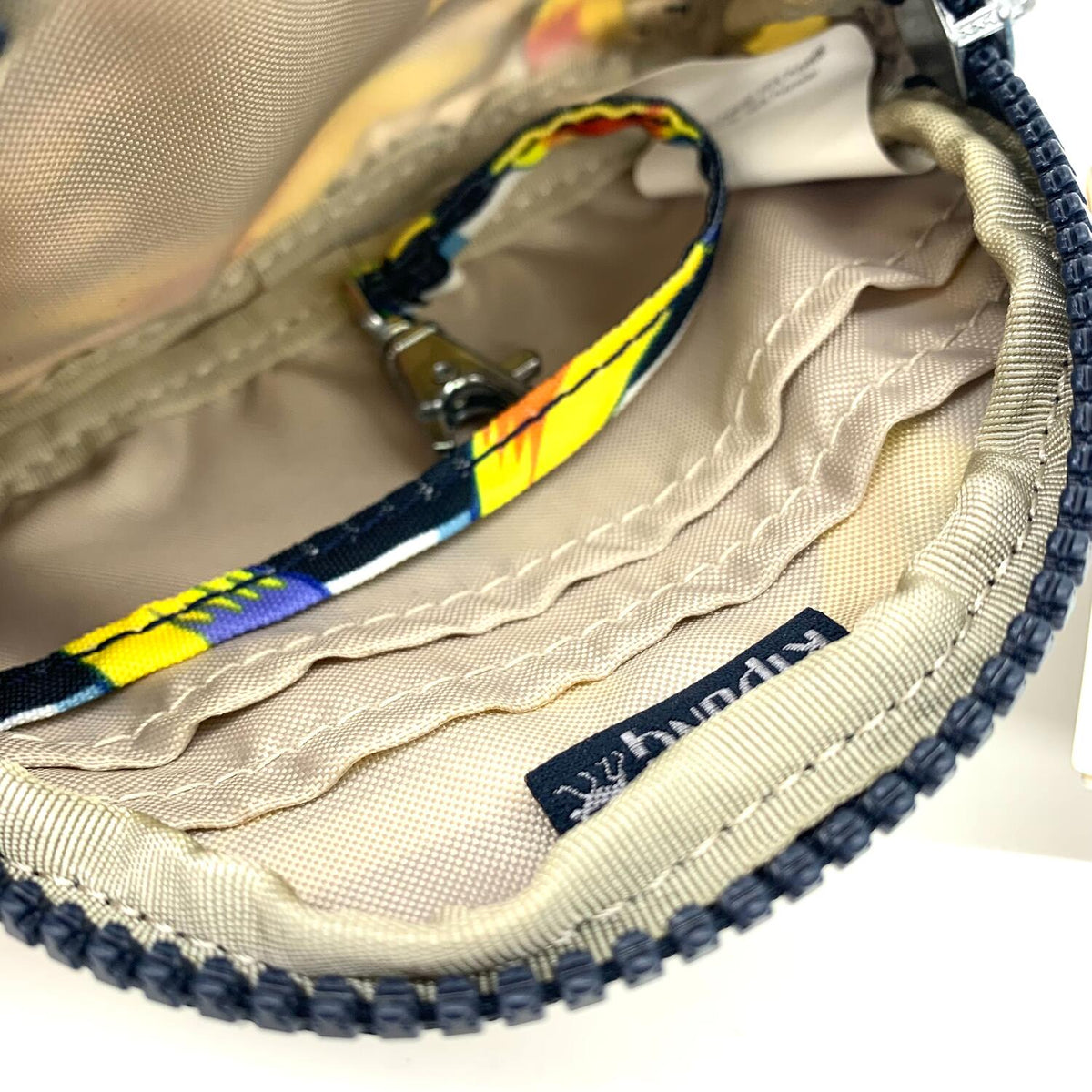 その他ファッション雑貨 【★加古川物流】中古 Kipling　キプリング　ポーチ　バナナ柄　タグ付き.,【124】【加古川物流】