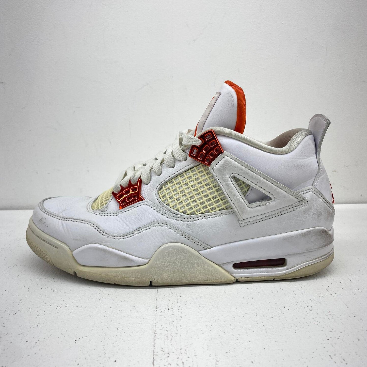 NIKE　ナイキ　CT8527-118 27.0CM エアジョーダン4 レトロ ホワイト/チームオレンジ **