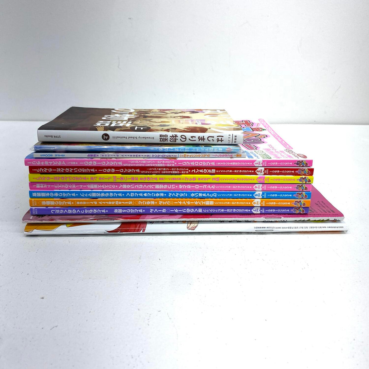 すとぷり 関連本 雑誌 まとめ売り セット すとろべりーめもりー アニメージュ 12冊セット：