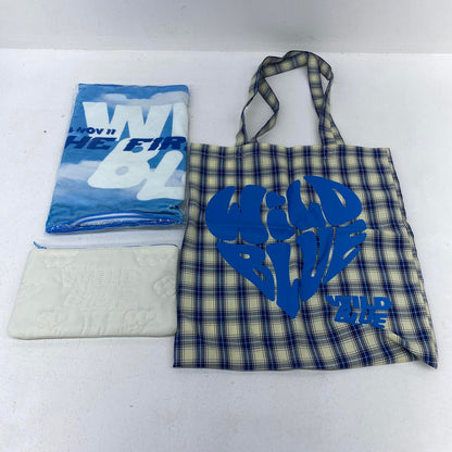 アイドルグッズ 【★加古川物流】中古 WILD BLUE グッズまとめ売り　ペンライト4本　バッグ　ステッカーなど**【353】【353】【加古川物流】
