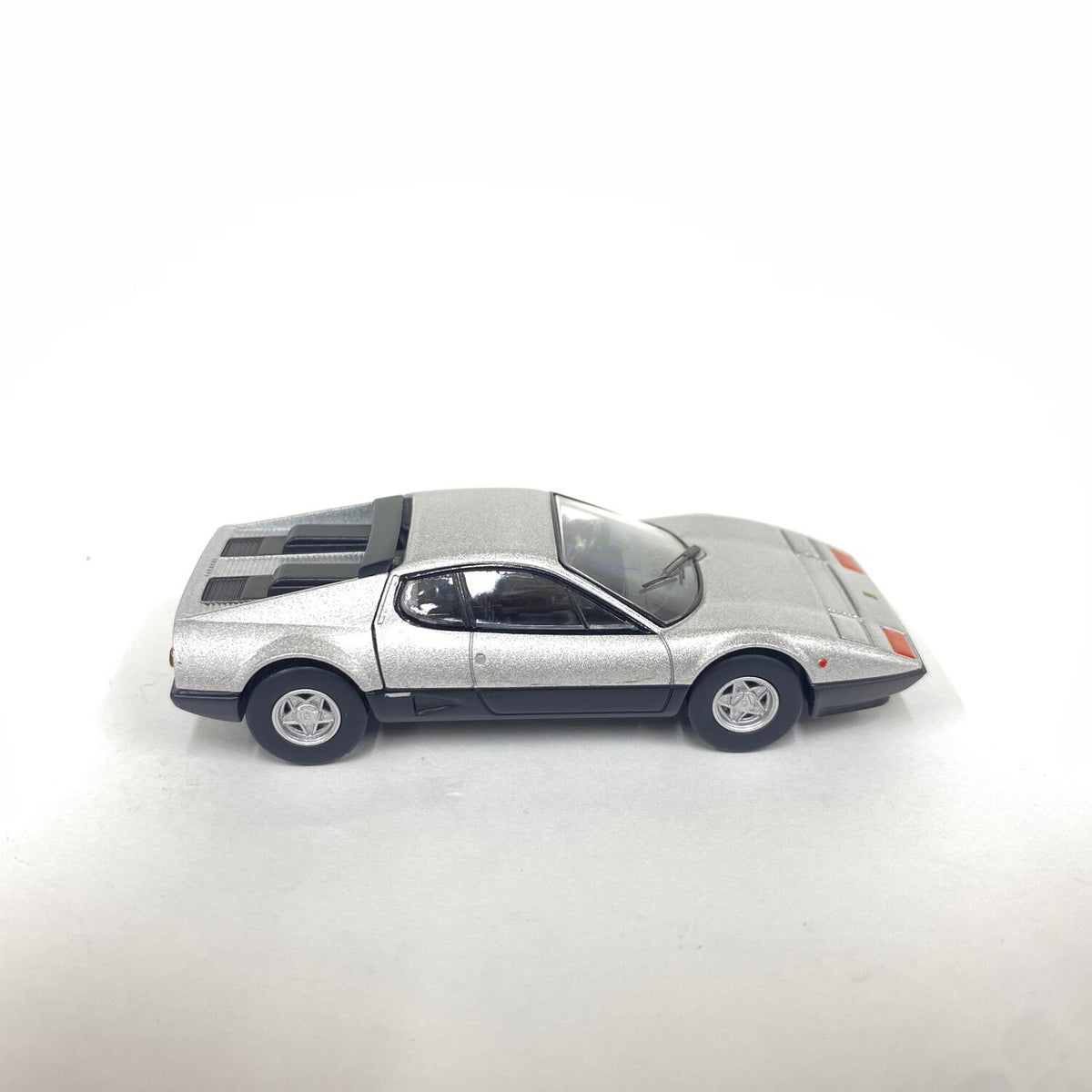 1/64 トミカリミテッド ヴィンテージネオ フェラーリ BB512 TOMICA LIMITED VINTAGE NEO トミーテック：