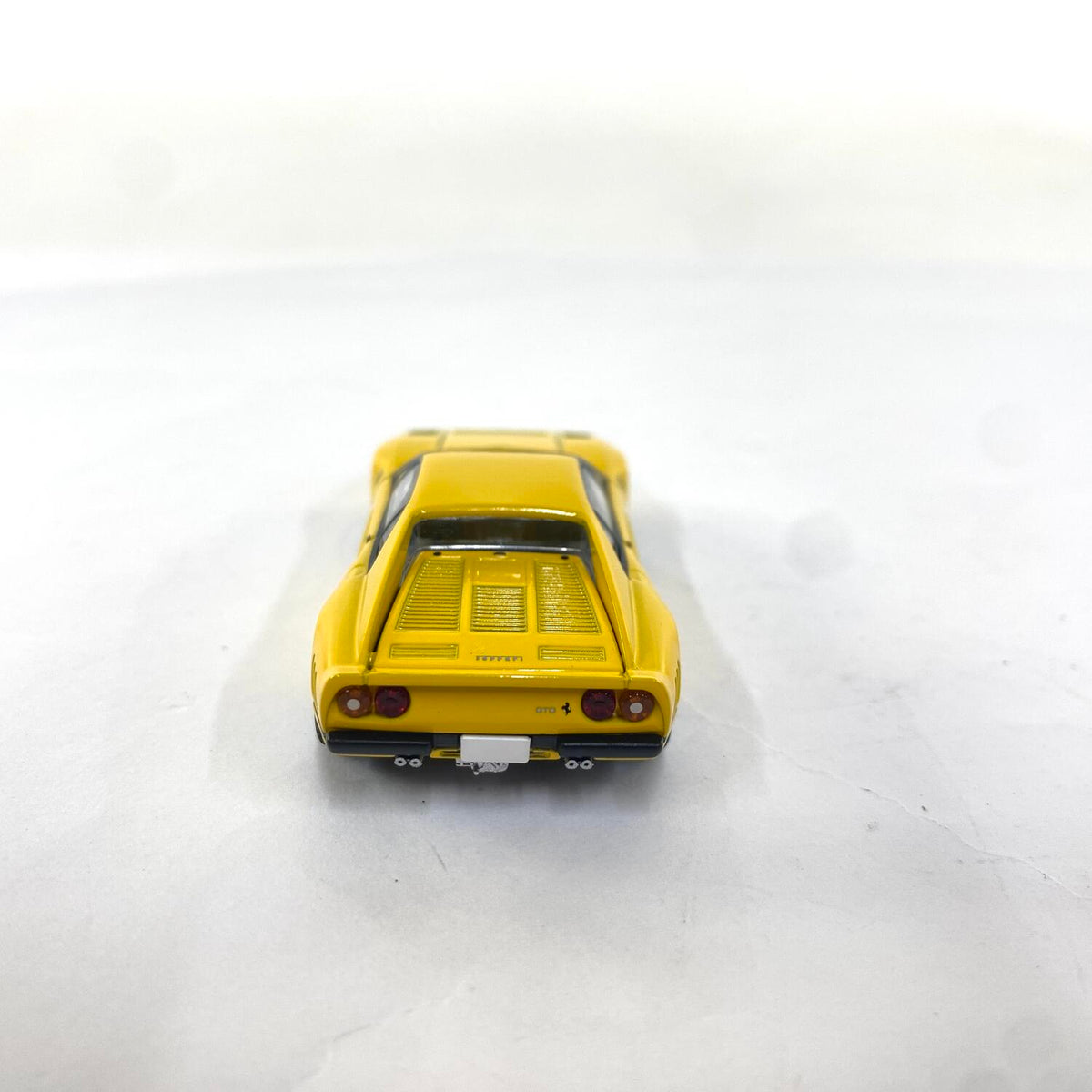 1/64 トミカリミテッドヴィンテージネオ フェラーリGTO トミーテック 黄色 イエロー：