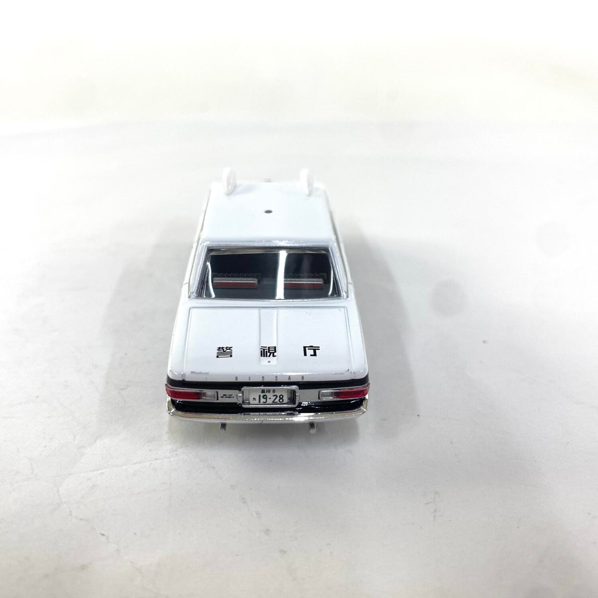 1/64 トミカリミテッドヴィンテージ ニッサン 日産 プレジデント パトロールカー 警視庁 LV-159 トミーテック：