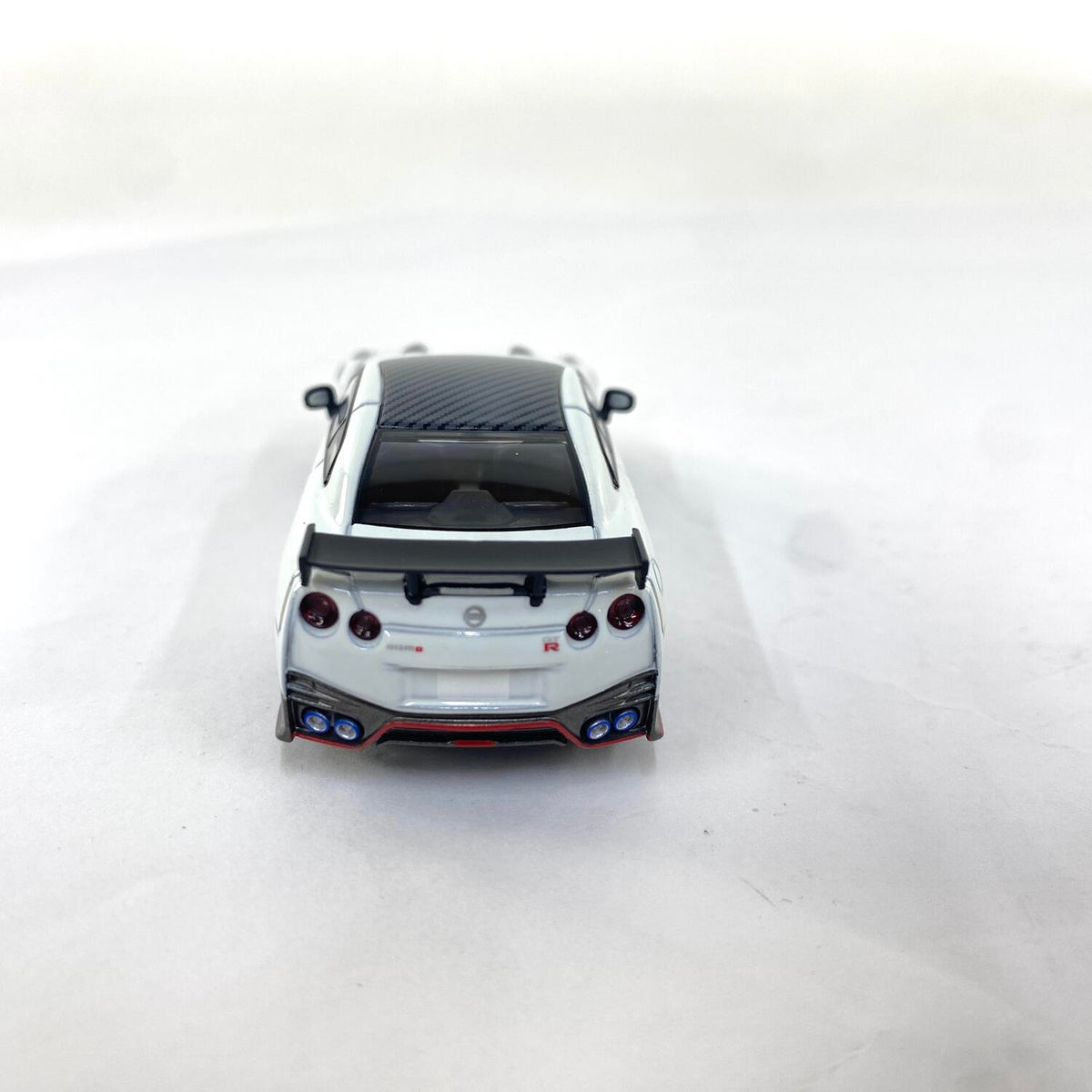 1/64 トミカリミテッドヴィンテージネオ NISAN 日産 GT-R NISMO 2020 モデル 白 ホワイト LV-N217 トミーテック：