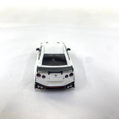 1/64 トミカリミテッドヴィンテージネオ NISSAN 日産 GT-R NISMO 2017モデル 白 ホワイト LV-N153 トミーテック：