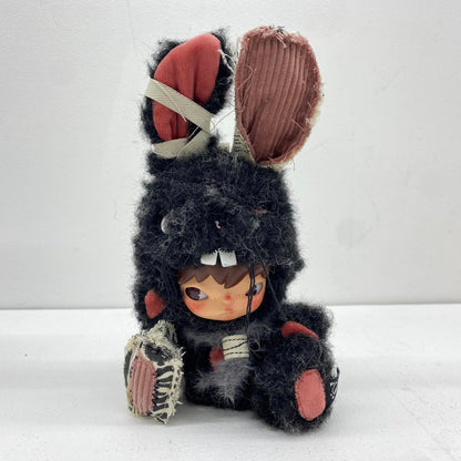 POP MART Hirono Little Hare ぬいぐるみペンダント シークレットカラー：