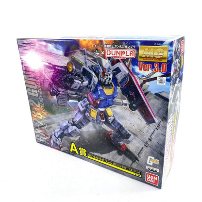 未組立 一番くじコラボ ガンプラ A賞 1/100 RX-78-2 ガンダムVer.3.0 ソリッドクリア/スタンダード 【パーツ完品】°
