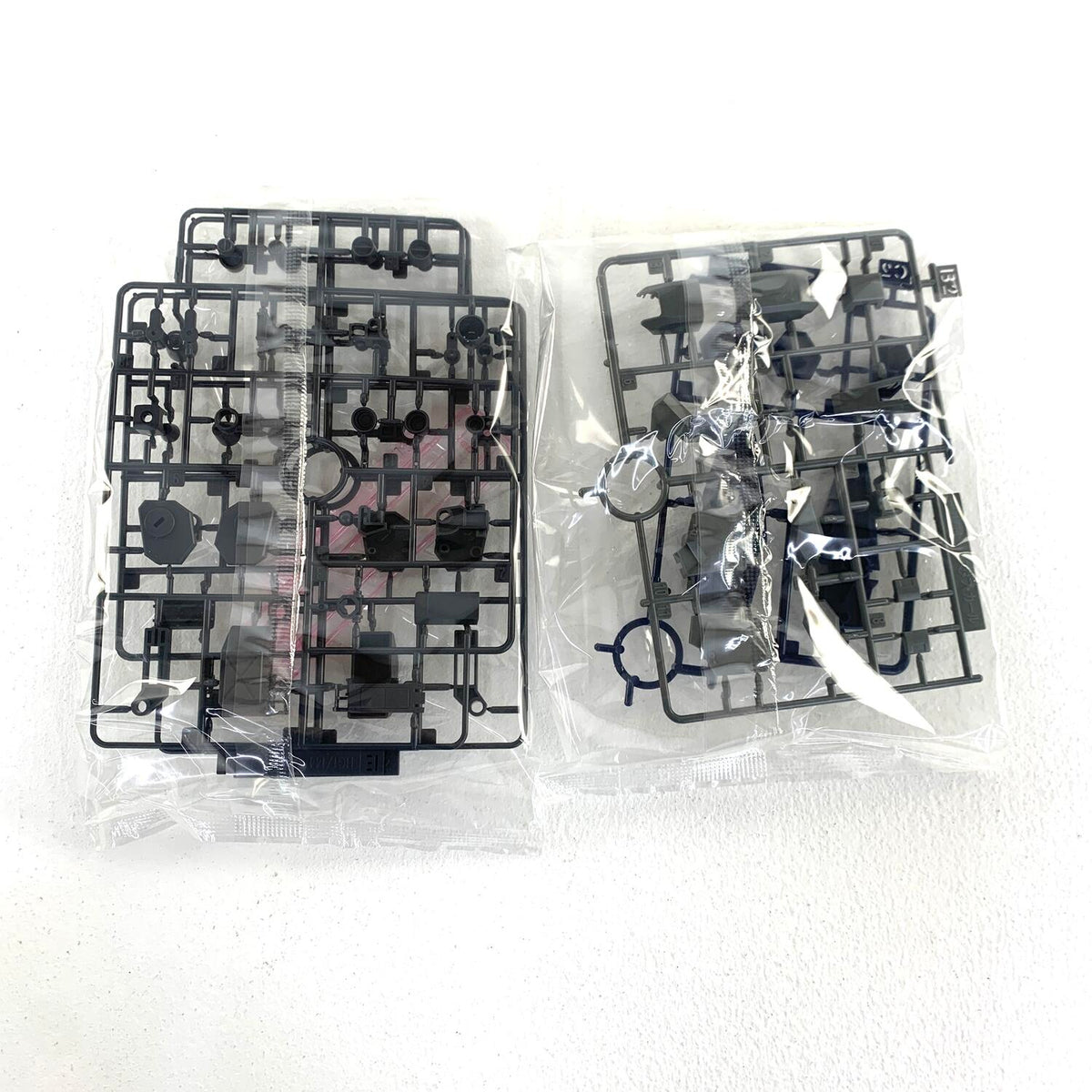 未組立 HG 1/144 Fグスタフ・カール (ユニコーンVer.) 機動戦士ガンダムUC 【パーツ完品】°