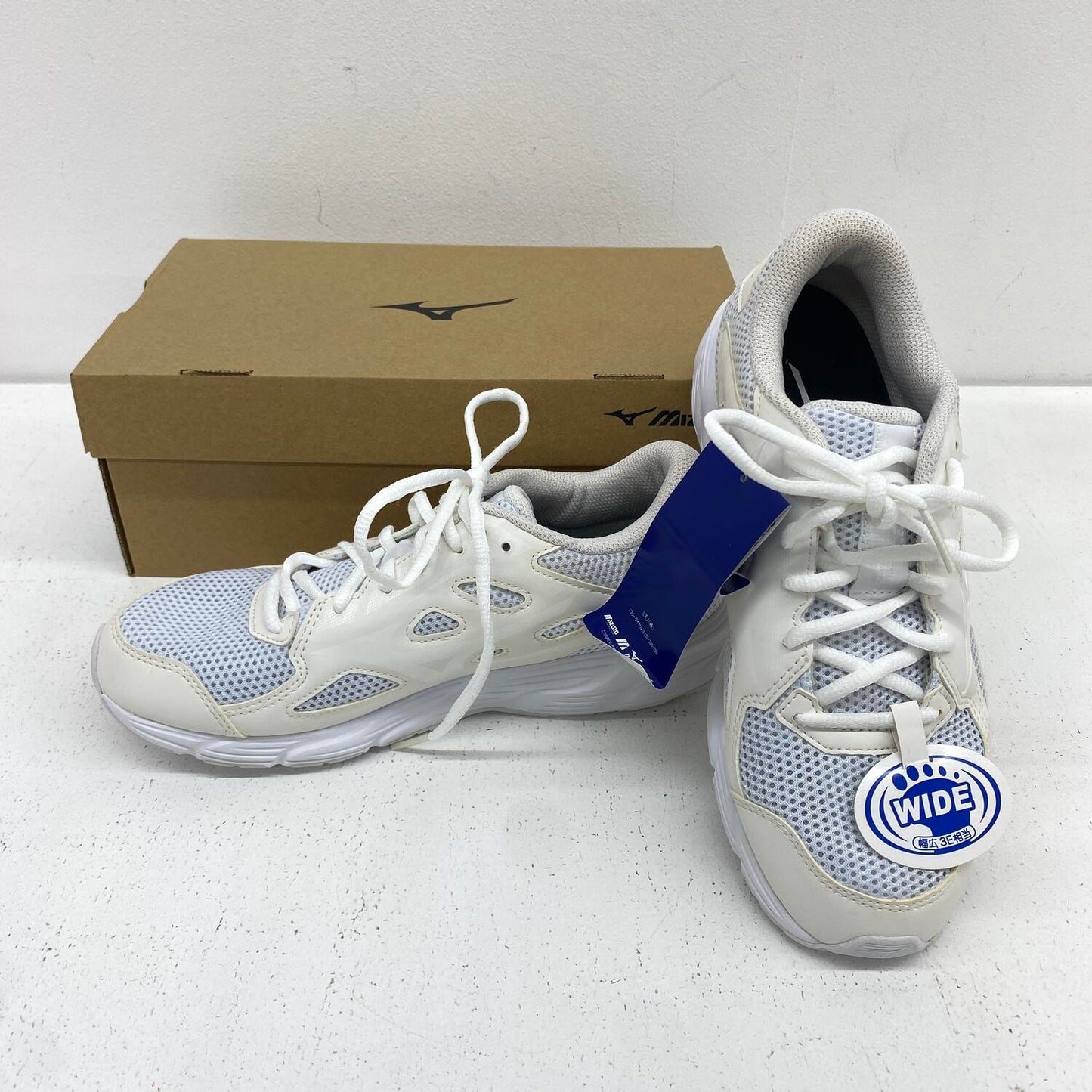 MIZUNO MAXIMIZER 24 ミズノ マキシマイザー 24 スニーカー シューズ ランニング サイズ24.0cm**