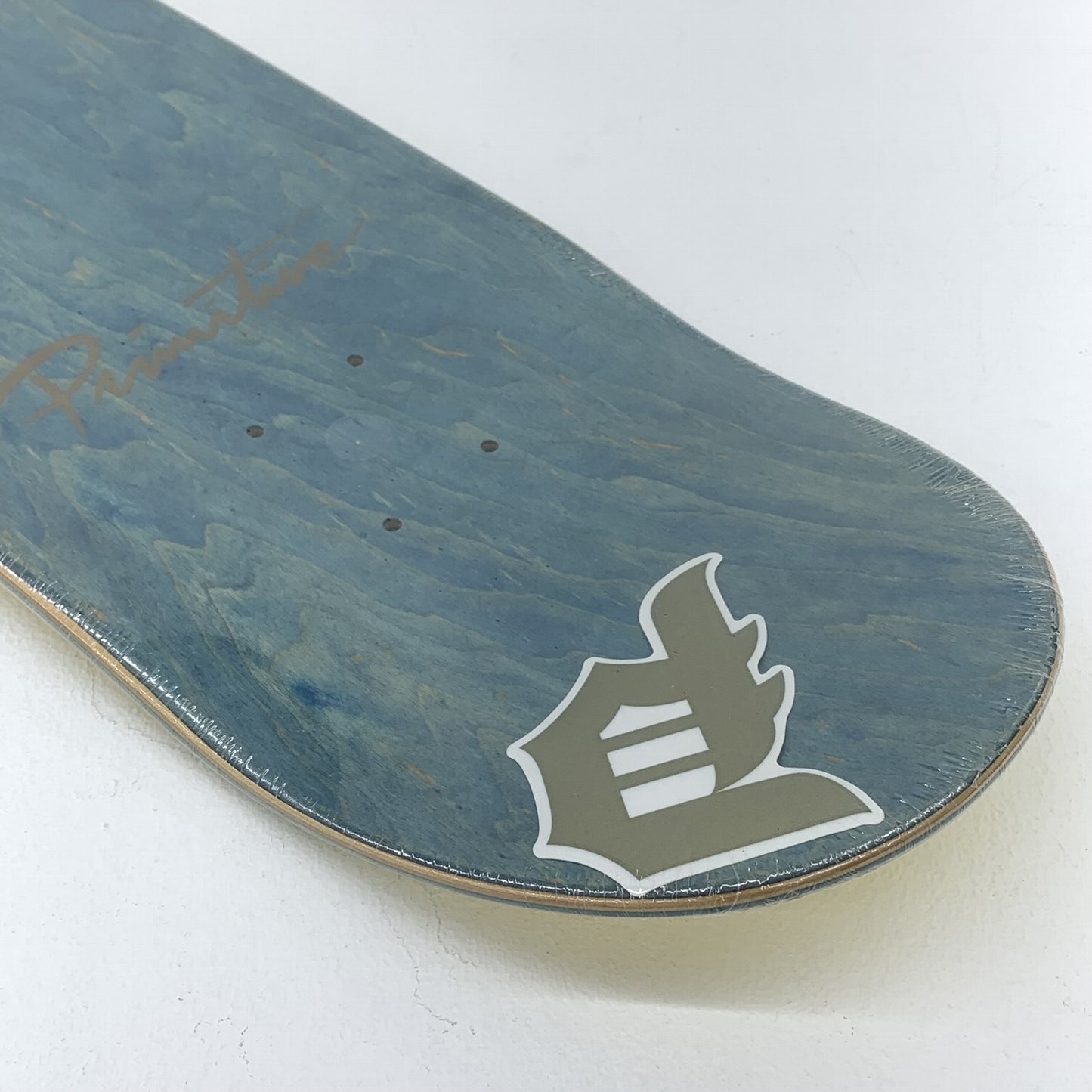 未使用品 PRIMITIVE プリミティブ LEMOS GORILLA 8.25インチ デッキテープ付 / 8.25×31.75 / 約210×810mm 約1287g..