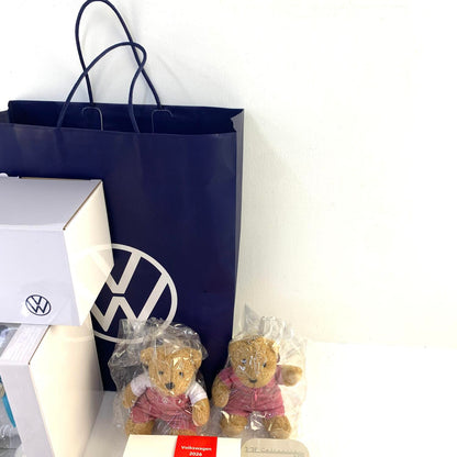 volkswagen ノベルティ ぬいぐるみ キーチェーン キーリング タオル バッグ 食器 セット .,