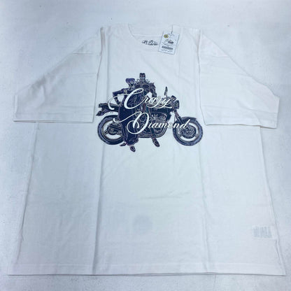 ジョジョの奇妙な冒険 ダイヤモンドは砕けない×Kawasaki　JOJO Moto graphic T-shirt**