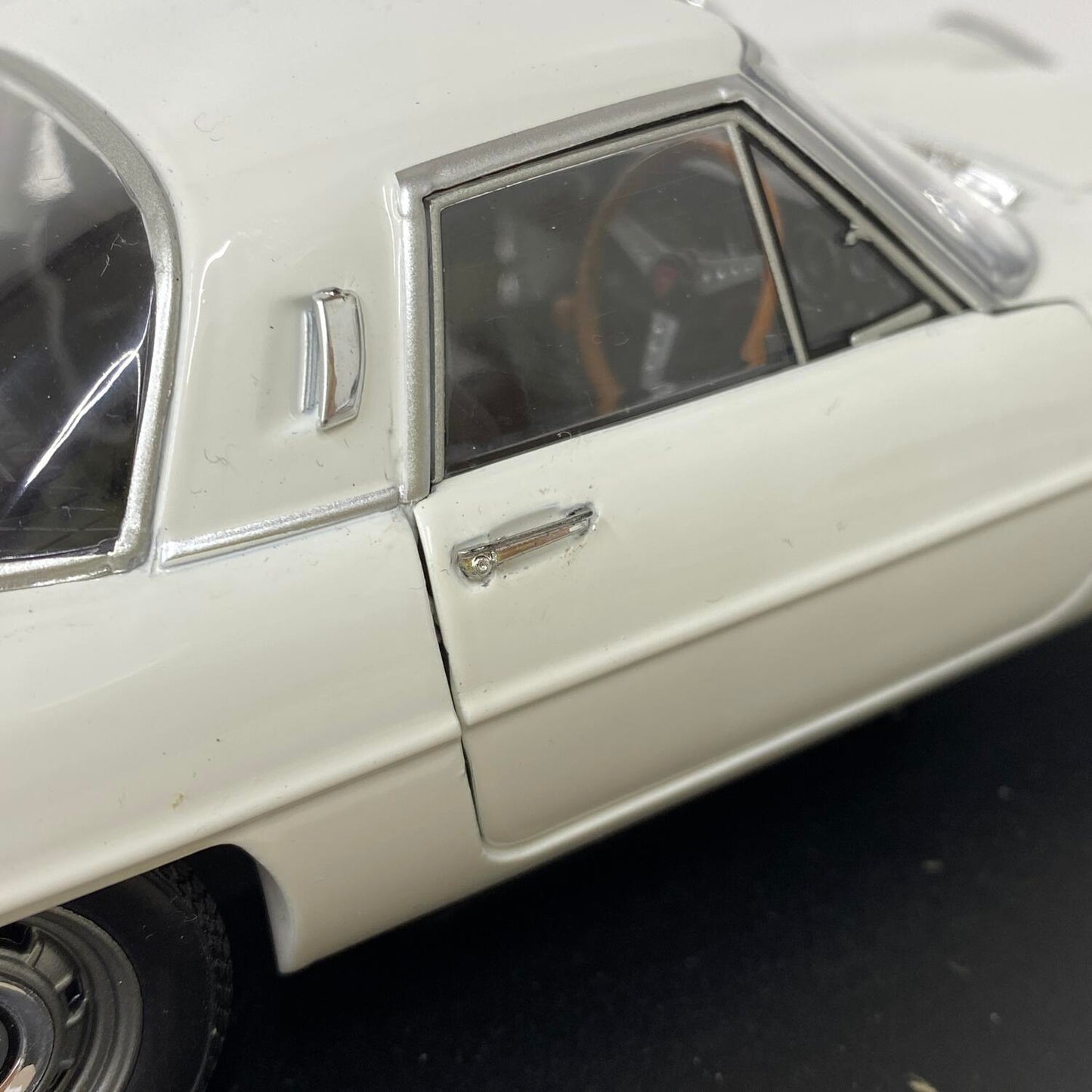 アシェット 1/18 マツダ コスモスポーツ 1968 ミニカー：