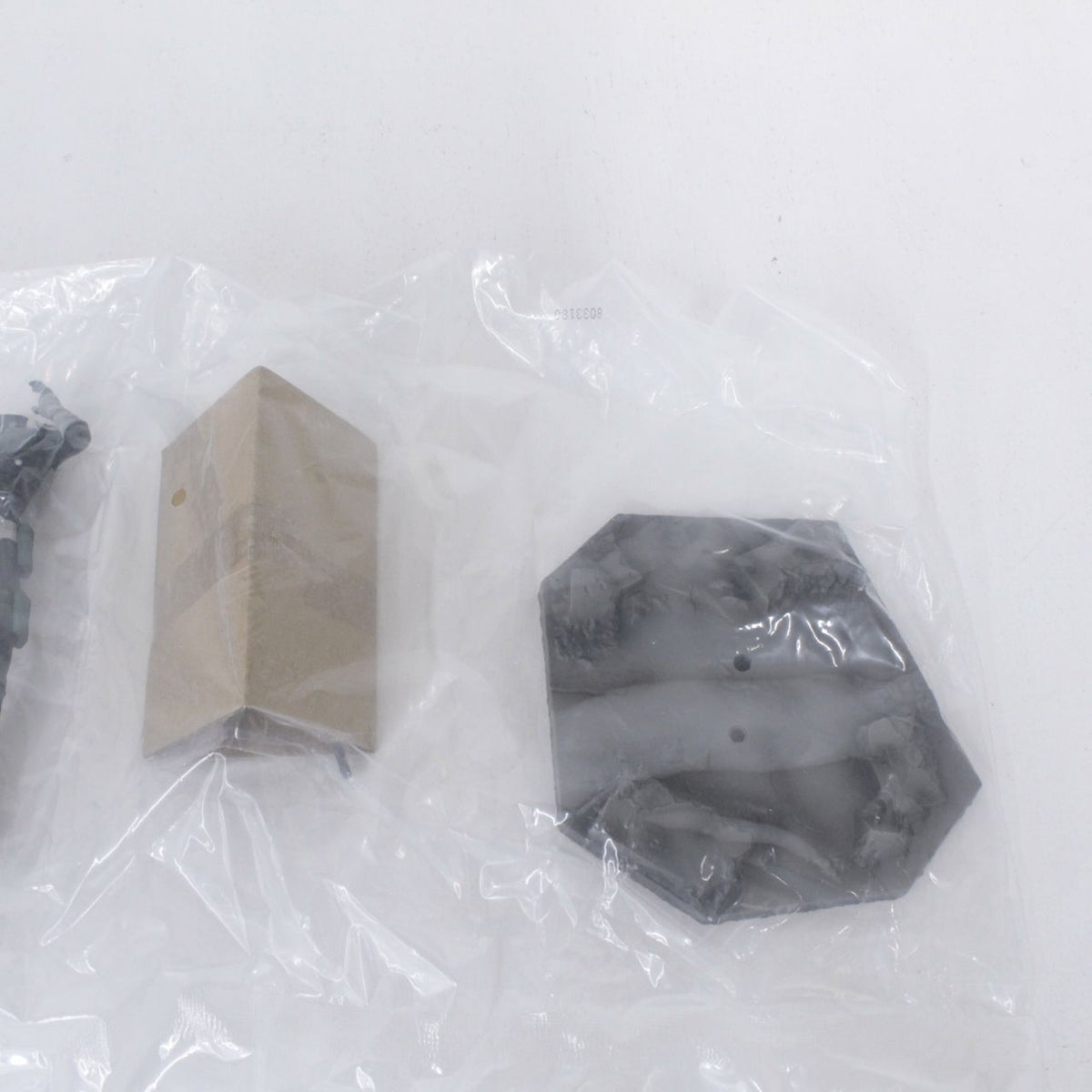 バンプレくじ 怪獣８号 市川レノ A