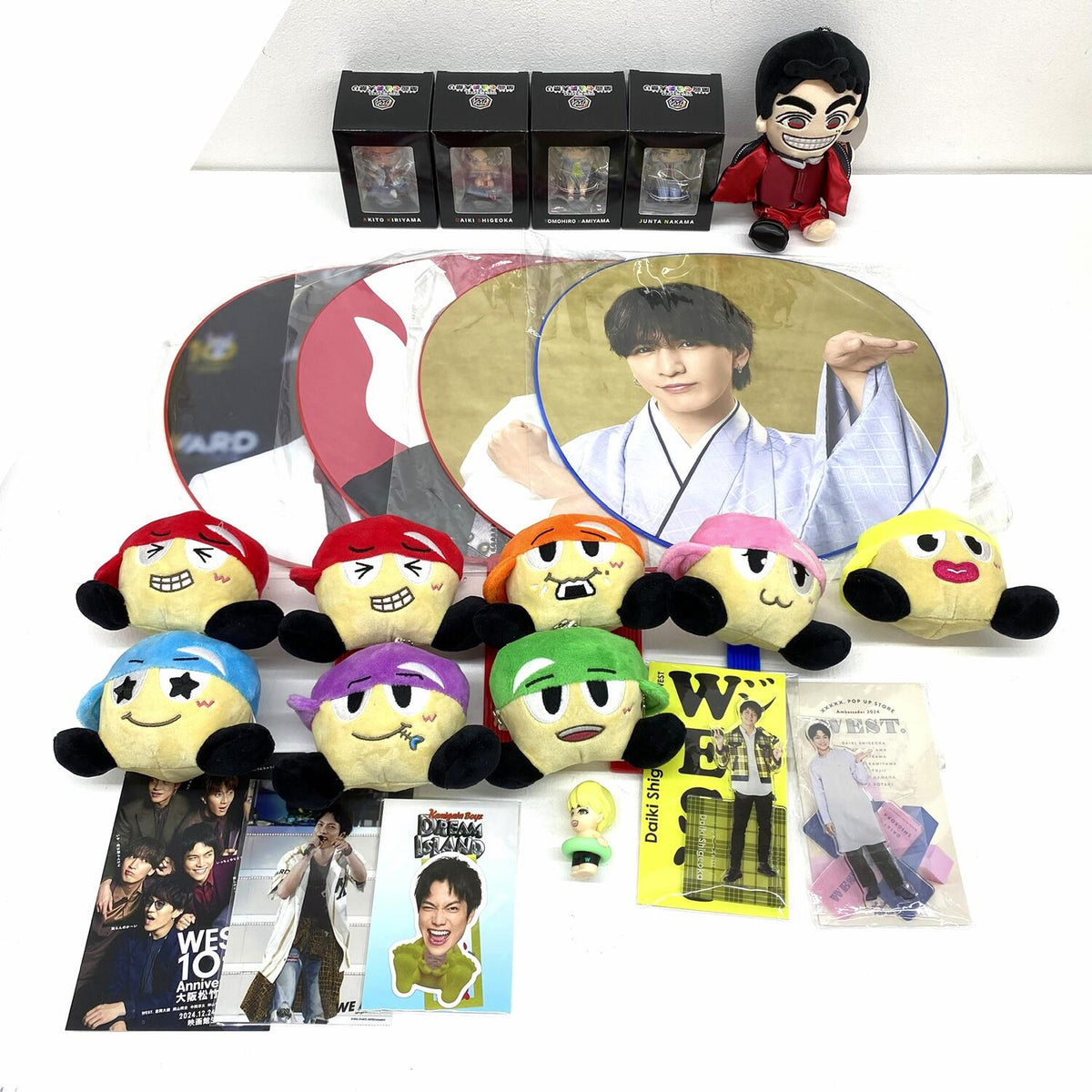 WEST. ヤツ ぬいぐるみ はぴぬい 7体セット フィギュア うちわ 他 グッズ まとめ売り：