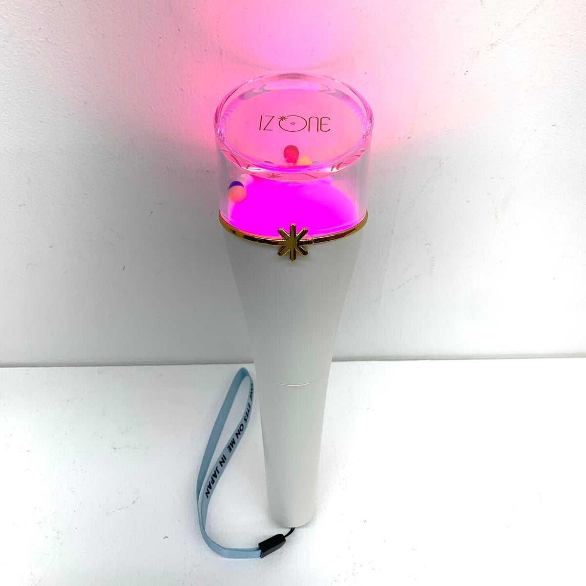 IZ*ONE アイズワン ペンライト OFFICIAL LIGHT STICK.,