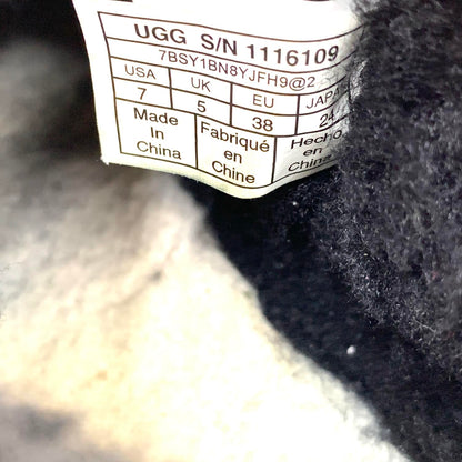 その他靴 【★加古川物流】中古 ｗ/1116109　UGG Classic Ultra Mini black アグ　クラシック　ウルトラ　ミニ　24.0㎝　参考定価26400円：【128】【128】【加古川物流】