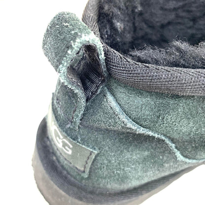 その他靴 【★加古川物流】中古 ｗ/1116109　UGG Classic Ultra Mini black アグ　クラシック　ウルトラ　ミニ　24.0㎝　参考定価26400円：【128】【128】【加古川物流】