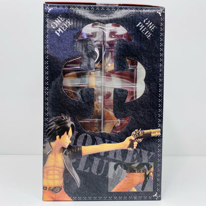 【中古】 ワンピース フィギュア モンキー・D・ルフィ 三銃士Ver. DOOR PAINTING COLLECTION 1/7塗装済み完成品 三銃士Ver.【フィギュア】【飾磨店】