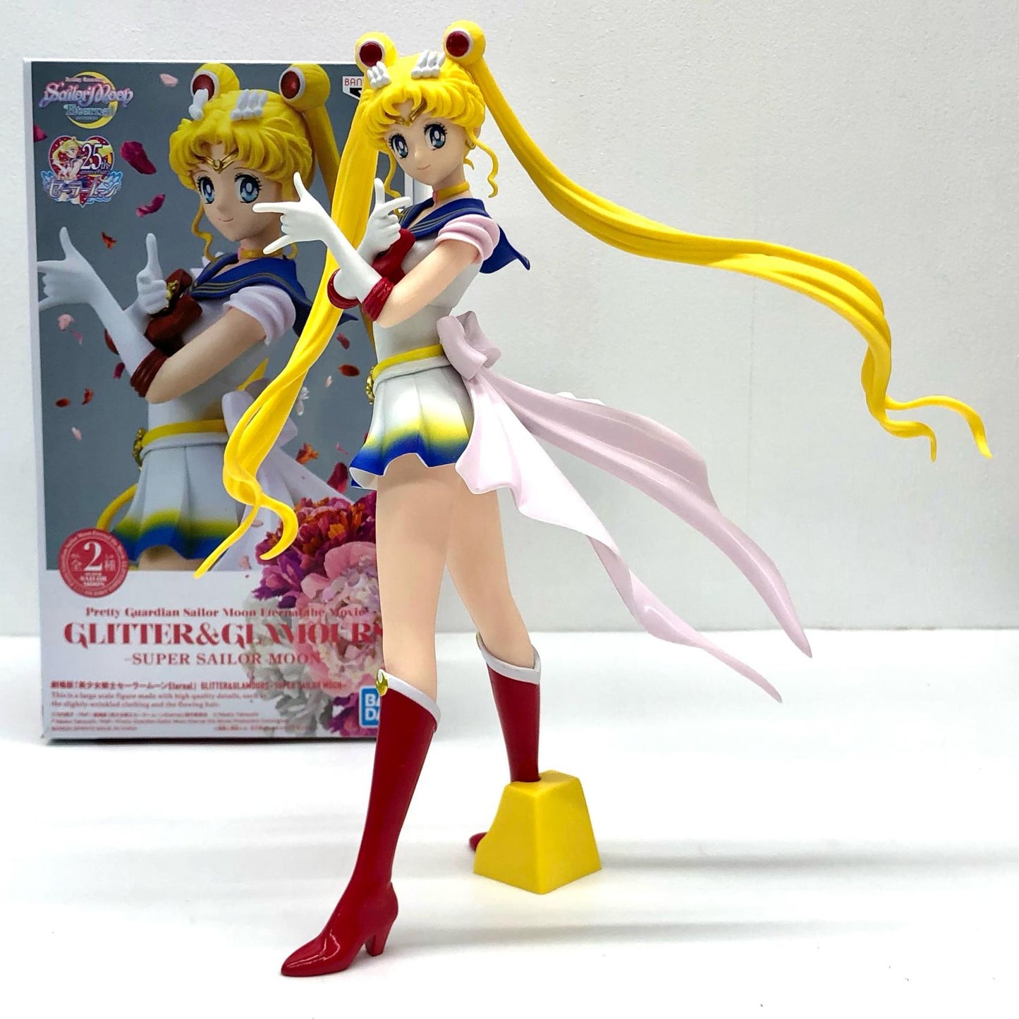 スーパーセーラームーン(衣装濃)「劇場版美少女戦士セーラームーンEternal」GLITTER＆GLAMOURS-SUPERSAILORMOON-【フィギュア】