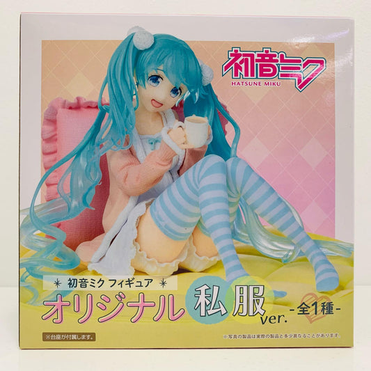 【中古】 初音ミクフィギュアオリジナル私服ver.「キャラクター・ボーカル・シリーズ01初音ミク」【フィギュア】【飾磨店】