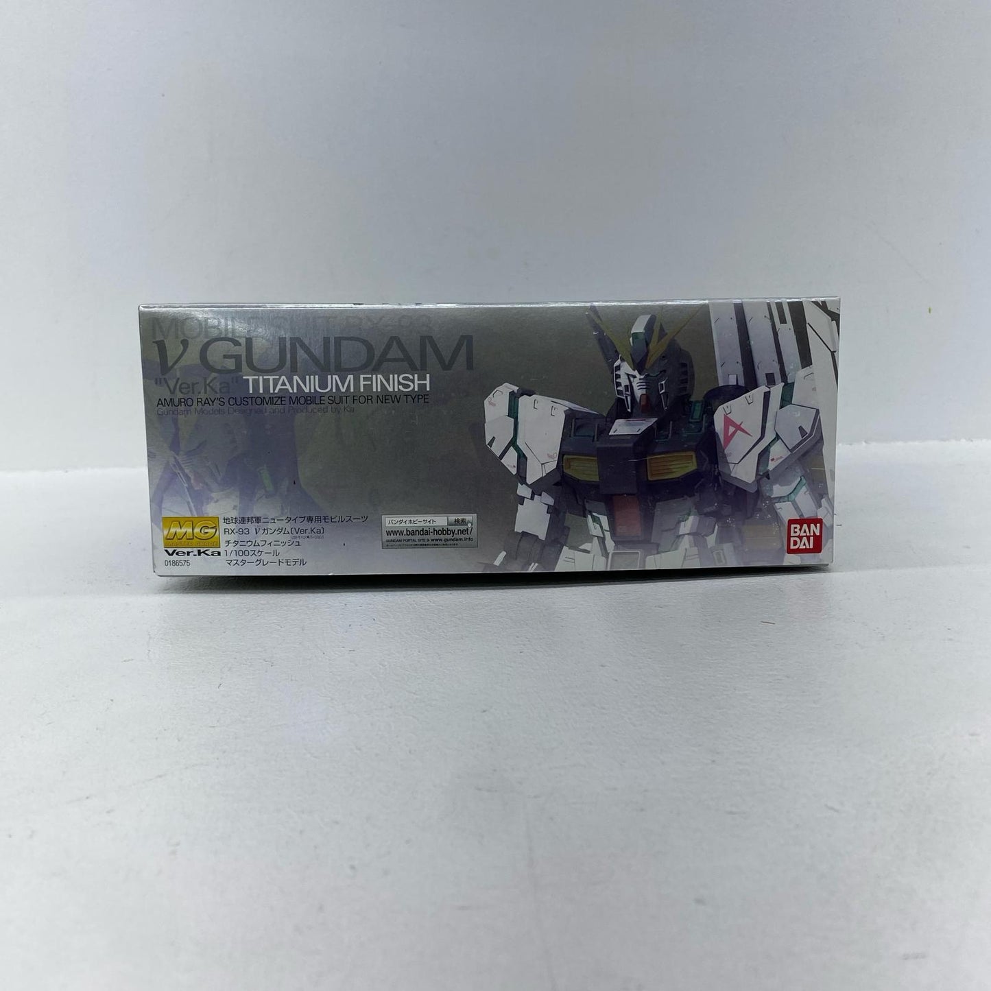 【中古】 1/100MGRX-93νガンダムVer.Kaチタニウムフィニッシュ「機動戦士ガンダム逆襲のシャア」[0186575]