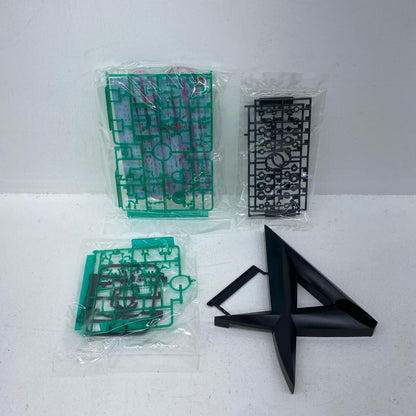 【中古】 1/100MGRX-93νガンダムVer.Kaチタニウムフィニッシュ「機動戦士ガンダム逆襲のシャア」[0186575]