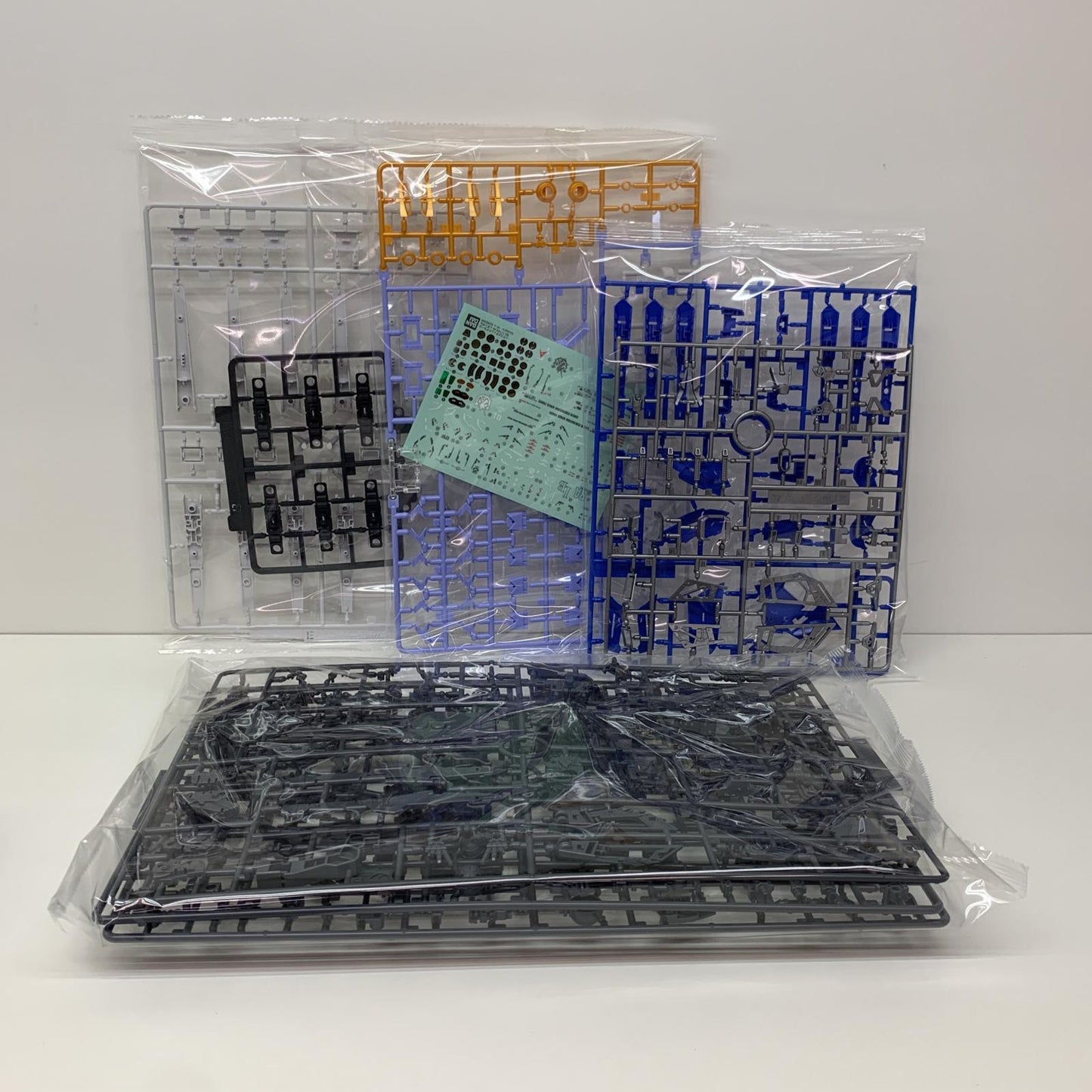 【中古】 1/144RGHi-νガンダム「機動戦士ガンダム逆襲のシャアベルトーチカ・チルドレン」[2555540]