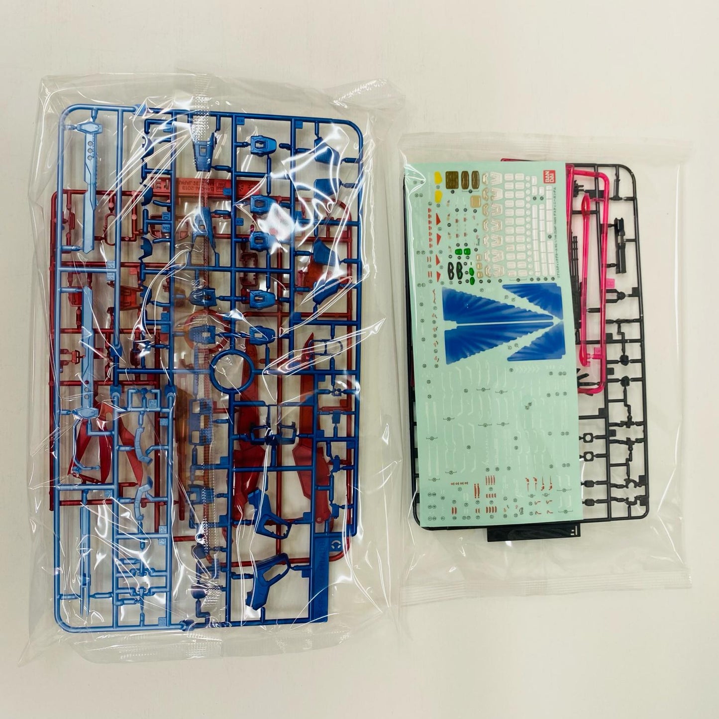 【中古】 1/144RGZGMF-X42Sデスティニーガンダム(チタニウムフィニッシュ)「機動戦士ガンダムSEEDDESTINY」プレミアムバンダイ限定[5060237]